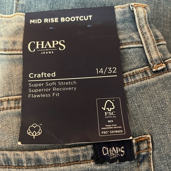 NWT Chaps Jeans Women Mid Rise Bootcut 14/32 - Picture 3 of 5